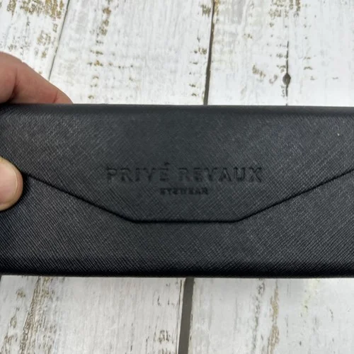 Prive Revaux Eyeglass Sunglass Black Case Magnetic Triangular Folds Flat 3