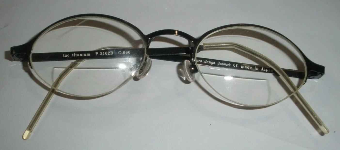 PRO DESIGN DENMARK Used Eyeglass Frames TAO Titanium P.2102B C.660 Made in Japan 2