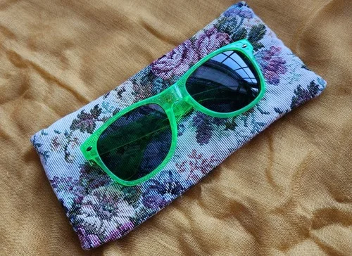 Quilted Padded Eyeglass Case, Sunglass Case, Floral Print 2