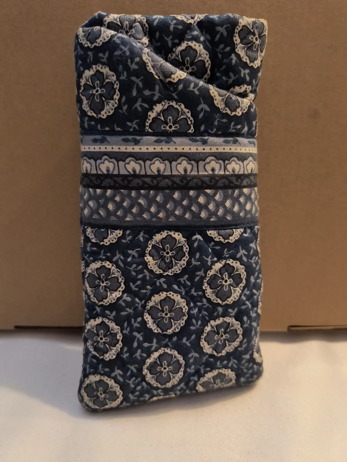 RARE Find -Vera Bradley Indigo Double Quilt Cotton Eyeglass Case Retired Pattern