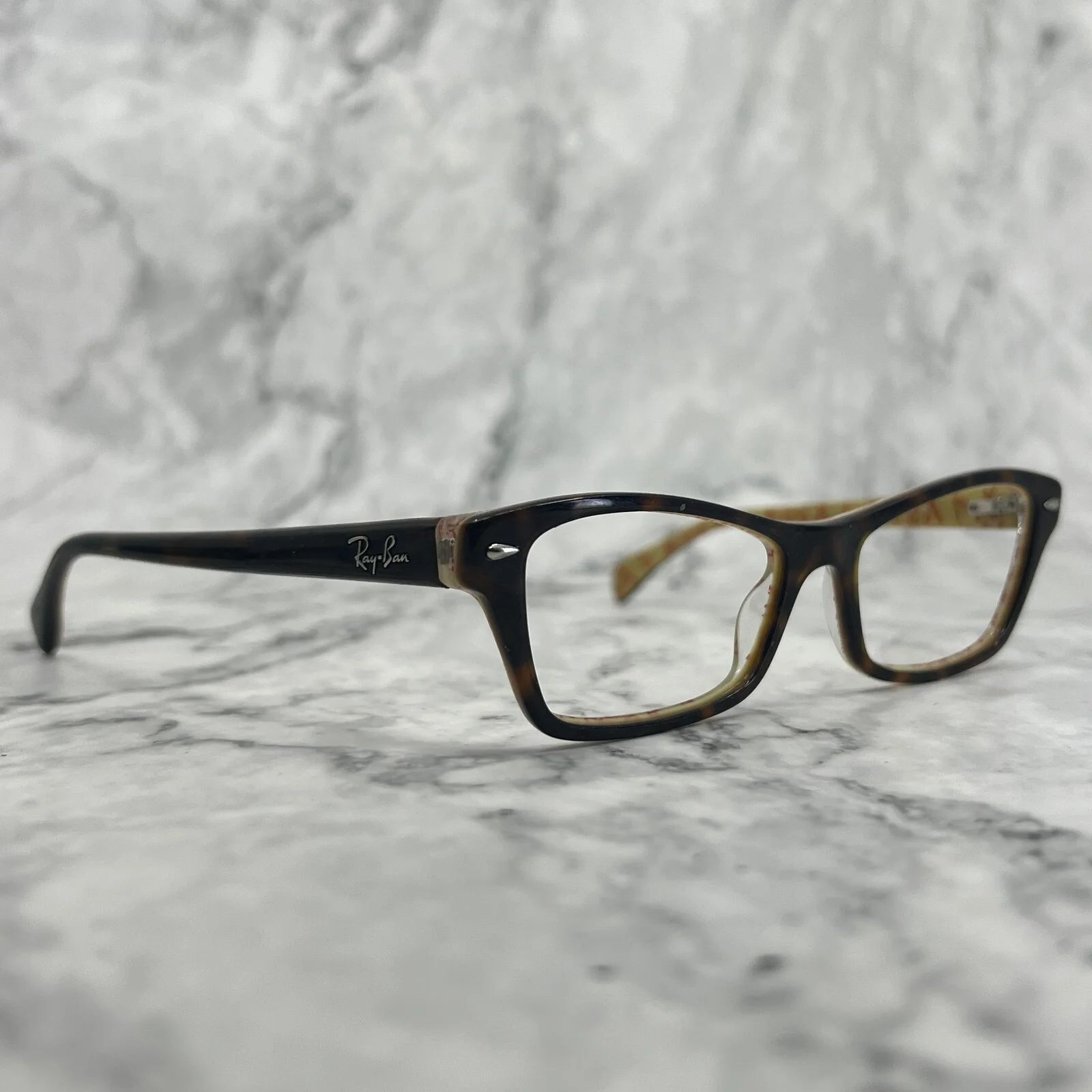 Ray Ban RB5256 5057 Full Rim Tortoise Eyeglasses Frame 52-16 135