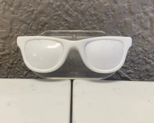ReaderRest Magnetic Eyeglass Holder White Shades RSBK (Shark Tank)