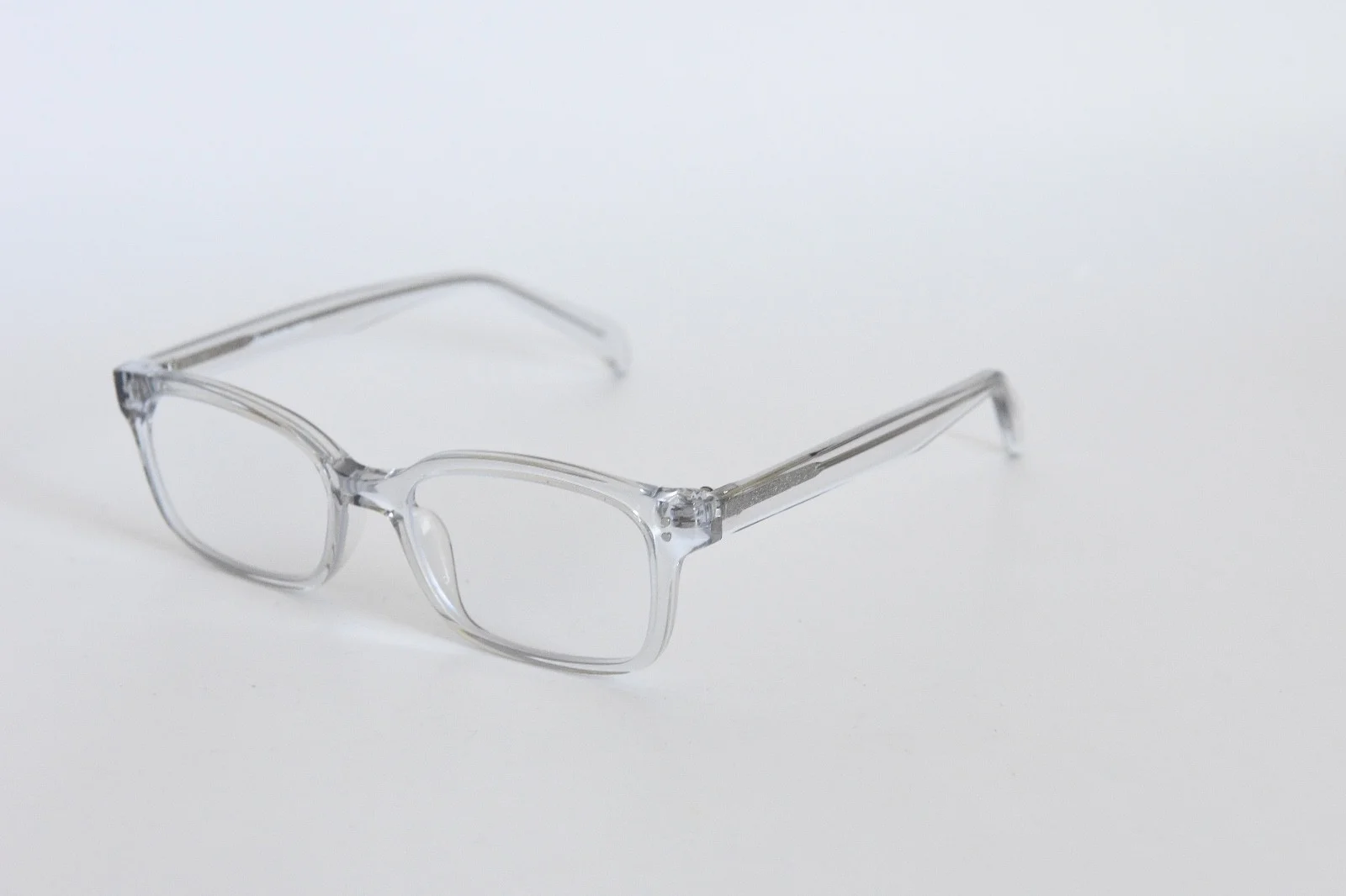 READERS.COM GW508 HAWKINS FULL RIM CRYSTAL ACETATE READING GLASSES 50-17-140 +3 2