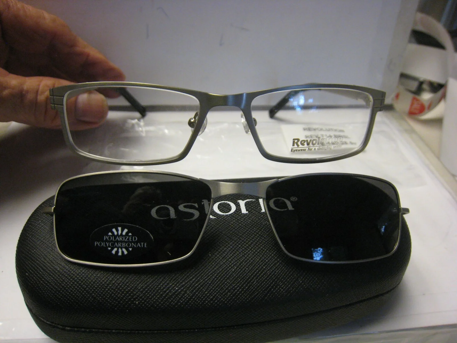 Revolution Eyeglass DEMO Frame W/ Magnet sun shade REV743 LBRG 60-20-150