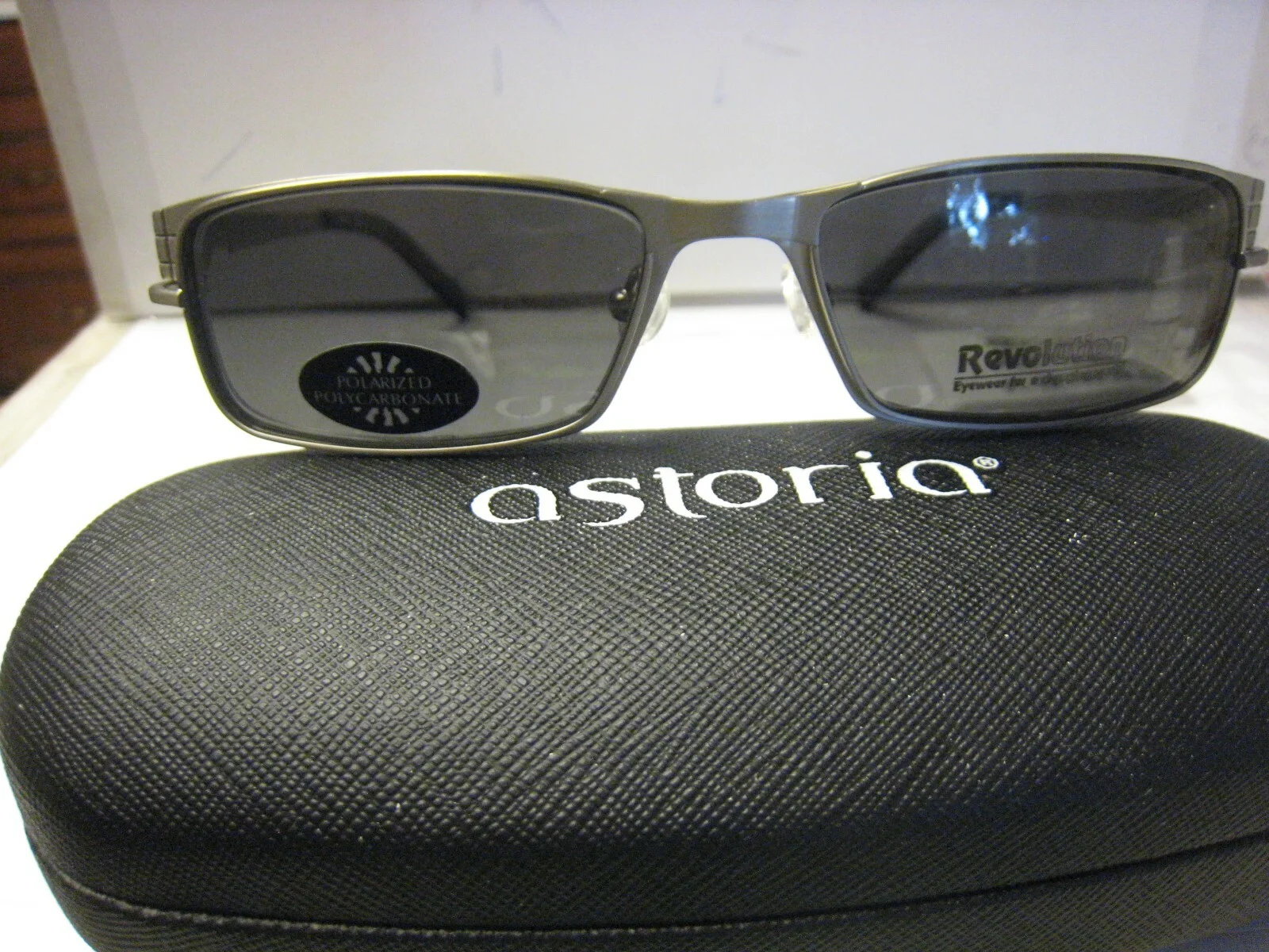 Revolution Eyeglass DEMO Frame W/ Magnet sun shade REV743 LBRG 60-20-150 2