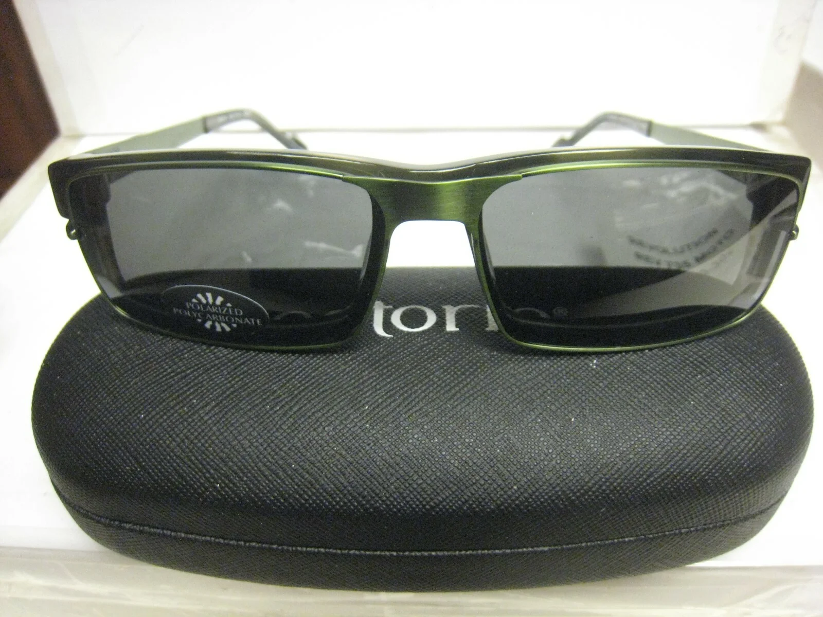 Revolution Eyeglass DEMO Frame With Sun Shade REV735 MGTO 54-17-140 w/case 2