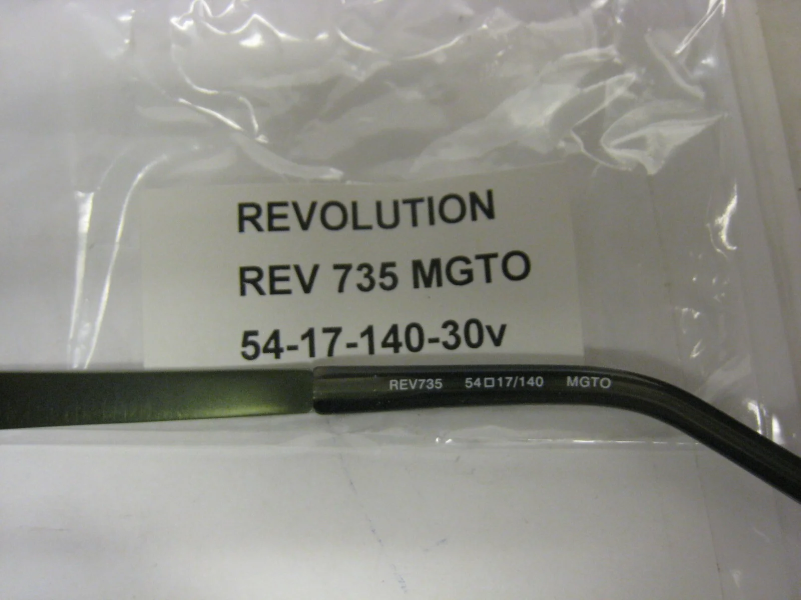 Revolution Eyeglass DEMO Frame With Sun Shade REV735 MGTO 54-17-140 w/case 3