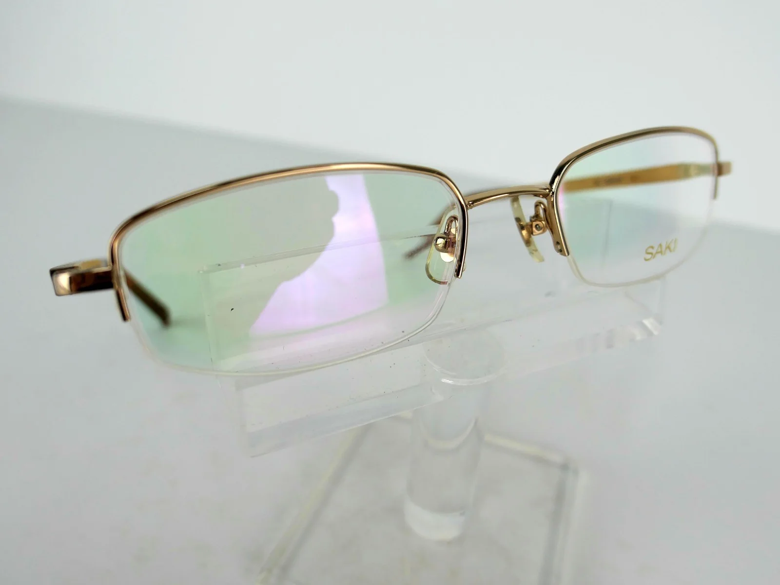 Saki Mod. 806 (GD) Gold / Wood 52 x 19 140 mm Eyeglass Frames