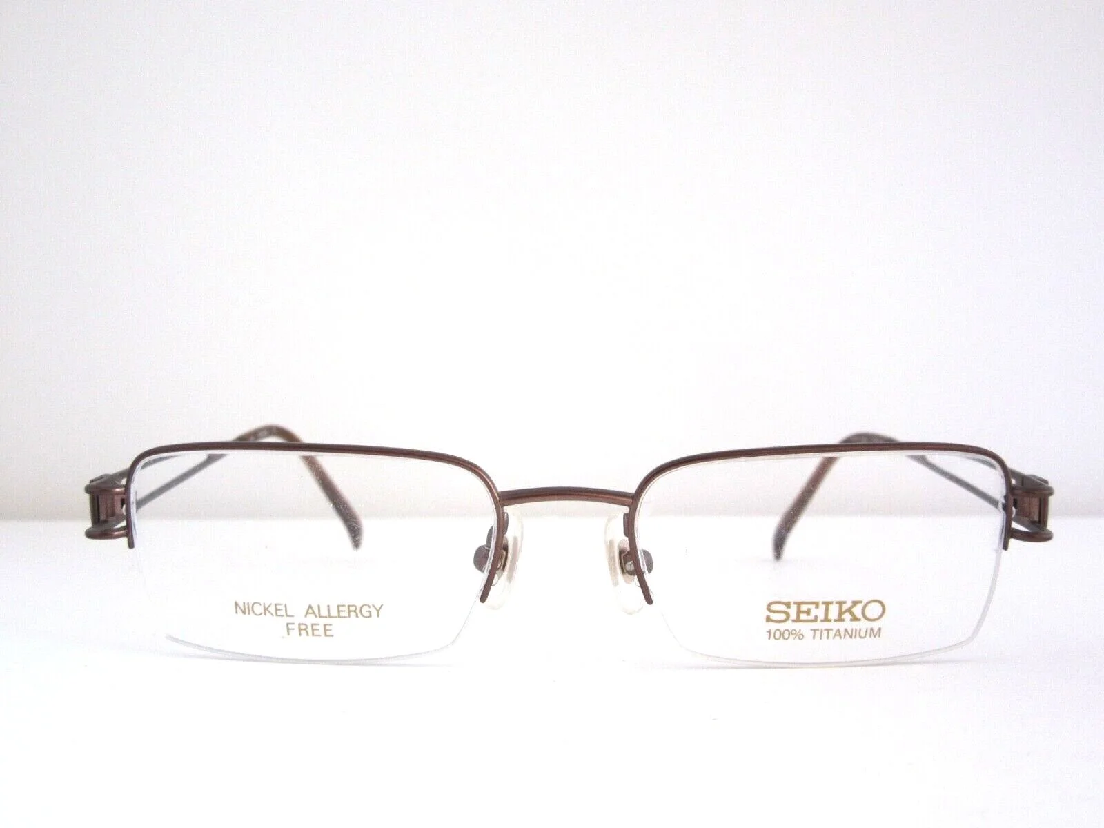 SEIKO T 146 752 Brown Titanium Women 2