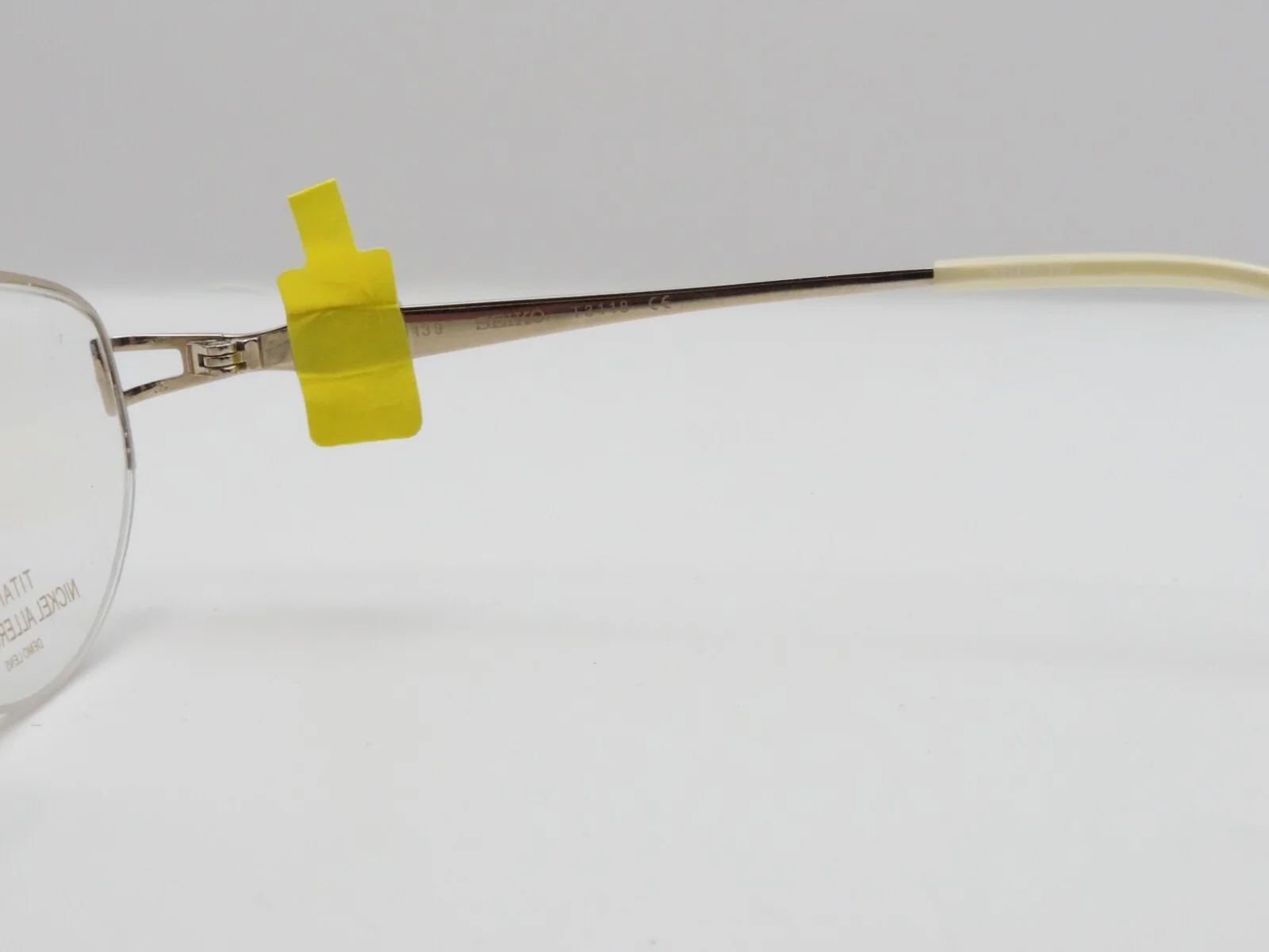 SEIKO T3118 TITANIUM OVAL HALF RIM EYEGLASS FRAMES 001 GOLD 53-17-139 4