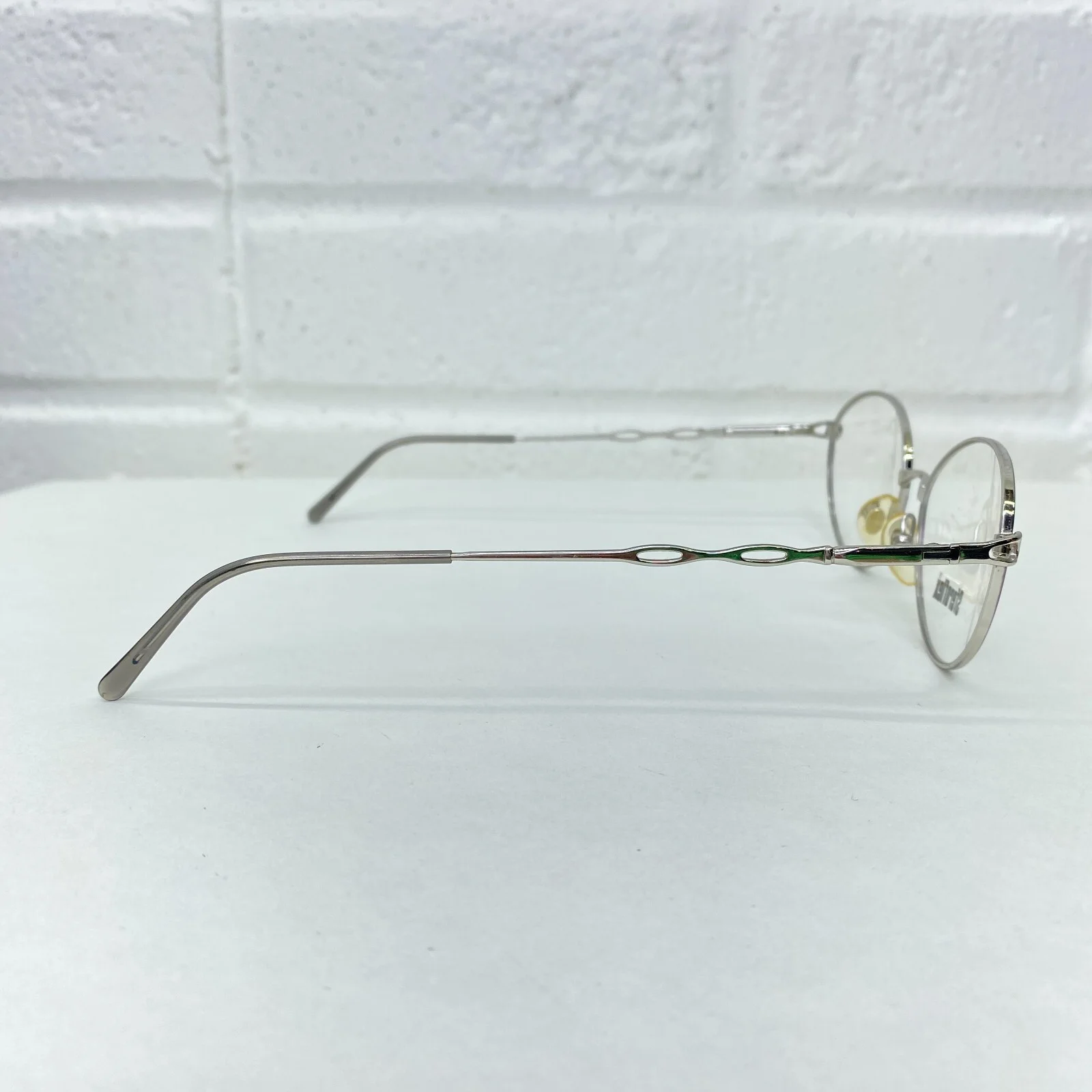 Sferoflex Eyeglasses 2484 688 Silver Round Oval Mens Frames 52[]17 135 mm 20412 4