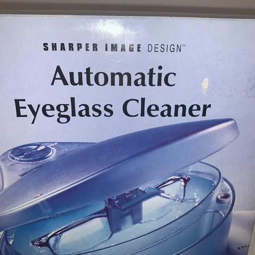 Sharper Image Design Automatic Eyeglass Cleaner 2