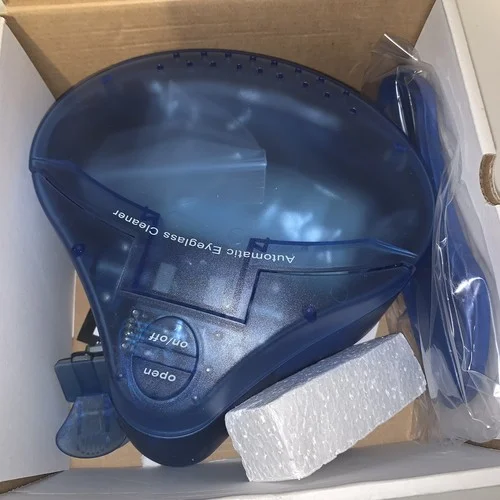 Sharper Image Design Automatic Eyeglass Cleaner 4