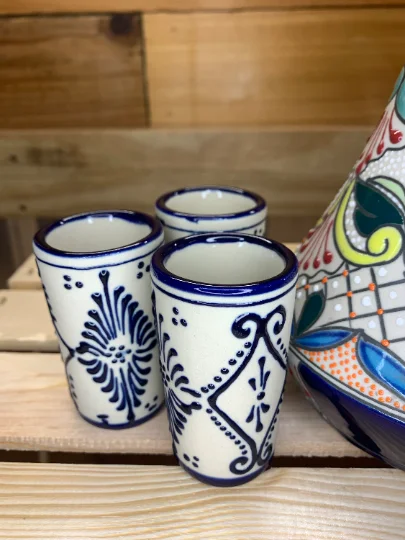 SHOT GLASS - NEW MEXICO - Pueblo Tiwa-speaking Native American Tribe Buildings 3