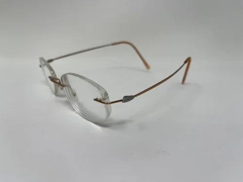 Silver Dollar Optical Eyeglasses BTCF3000 #27 Beta Titanium 140