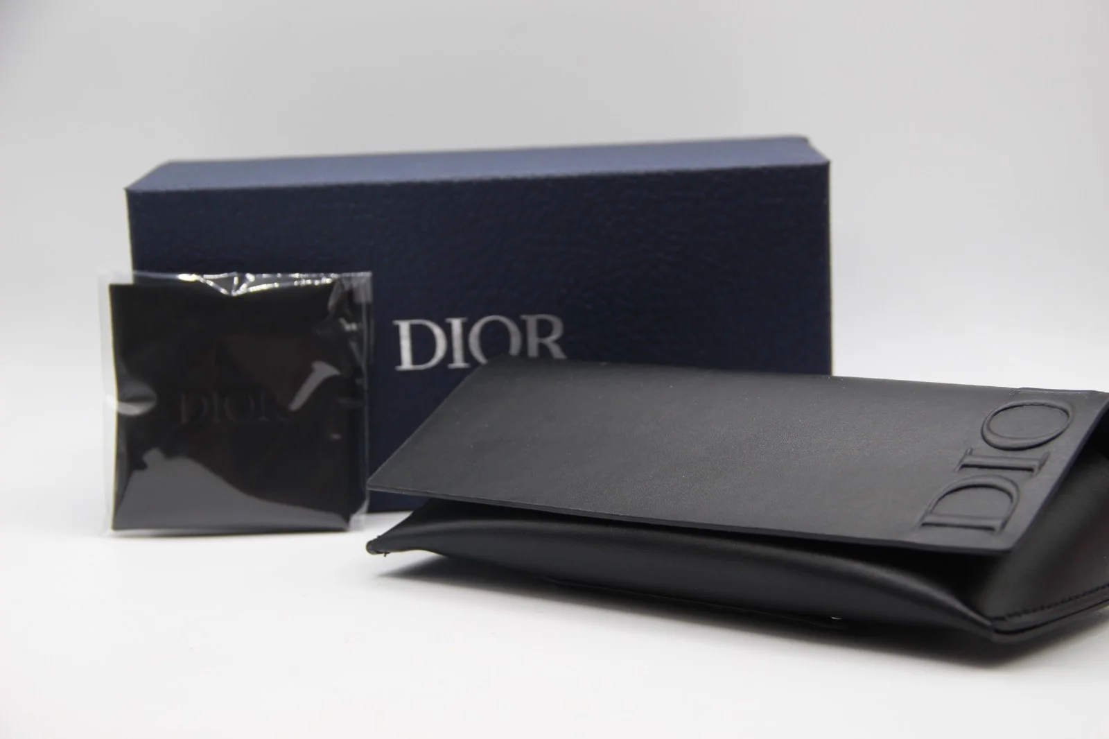 Simple Hard Eyeglass/Sunglass Case in Black for Large & Wraparound Frames HC-7 3