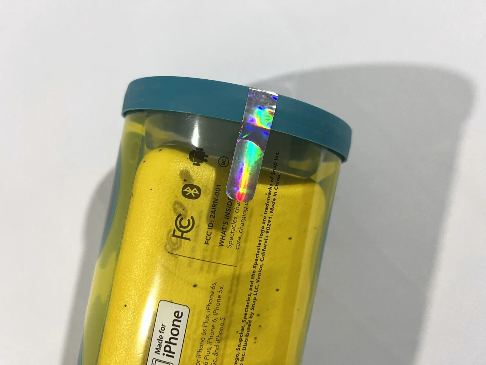 Snap Inc. Snapchat Spectacles Glasses - Onyx Eclipse with Charging Cord, Case + 3