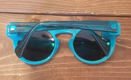 Snapchat Spectacles 1st Generation Teal Glasses Only FOR PARTS 2