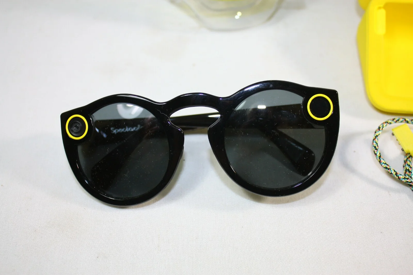 Snapchat Spectacles Original Set W cable and case. Case does not charge. 2017 2