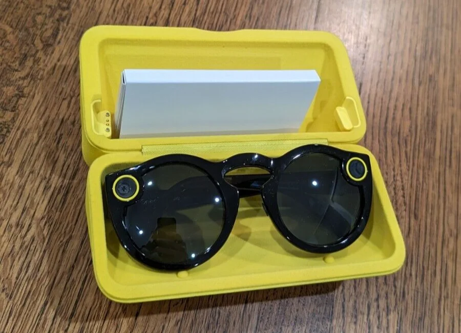 Snapchat Spectacles - Snapchat eyeglasses