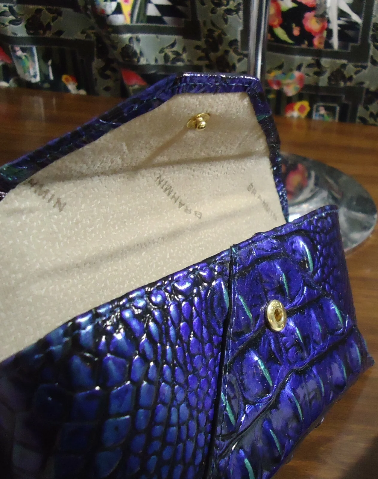 Soldout Brahmin MIRAGE Blue Green Eyeglass Case Melbourne Croc Emboss Leather 3