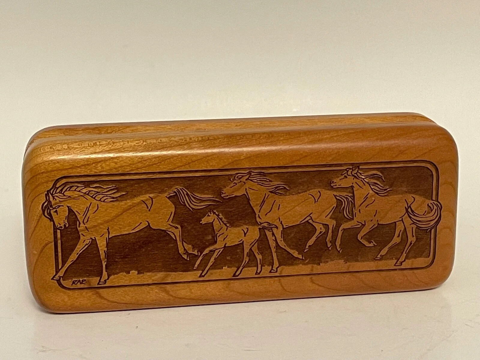 Solid Wood Eyeglass Case Lasercut Engraved HORSES Red Velvet Interior hinged box 1