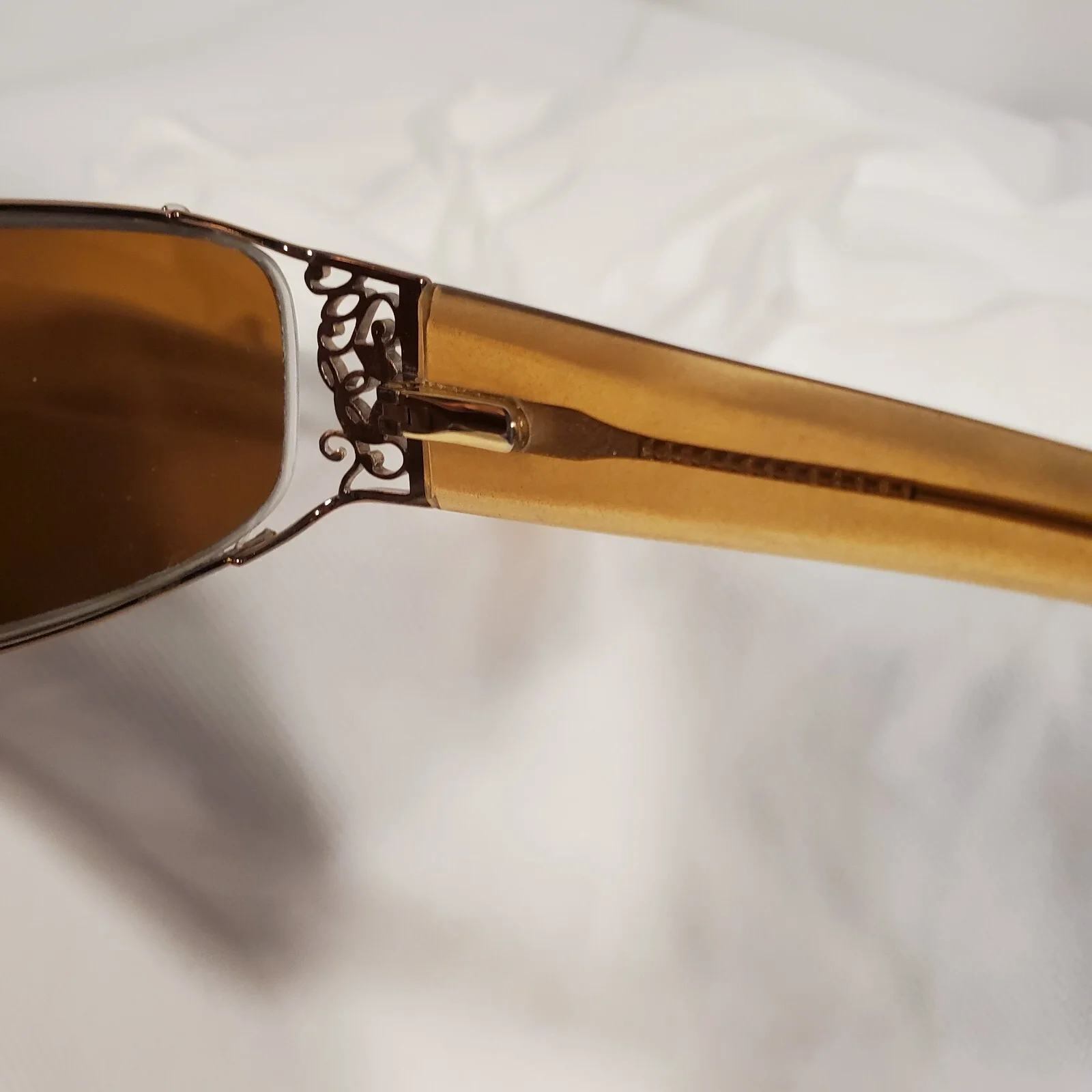 SOPHIA LOREN BEAU RIVAGE 44 Eyeglasses Frame Gold Tone Filagree 54-17-135 3