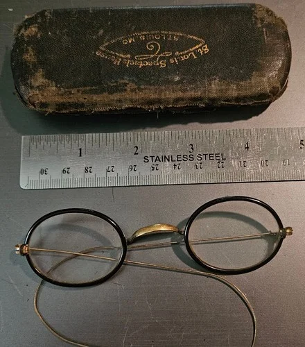 St Louis Specticle House Case w/black Celluloid Rim EyeGlasses Wire Ear Pieces