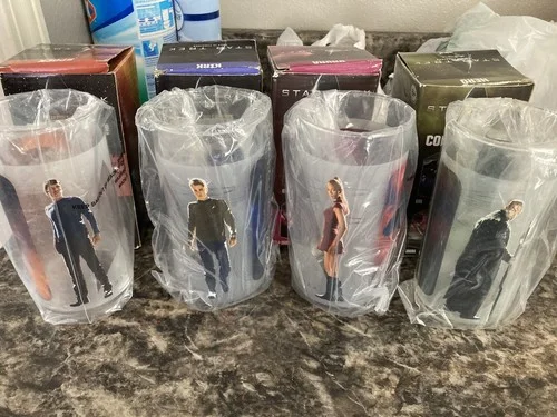 Star Trek 2009 Glasses From Burger King. Set Of 4: Kirk, Spock, Uhura, Nero.