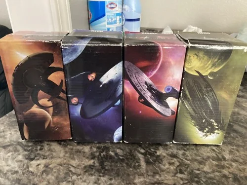 Star Trek 2009 Glasses From Burger King. Set Of 4: Kirk, Spock, Uhura, Nero. 4