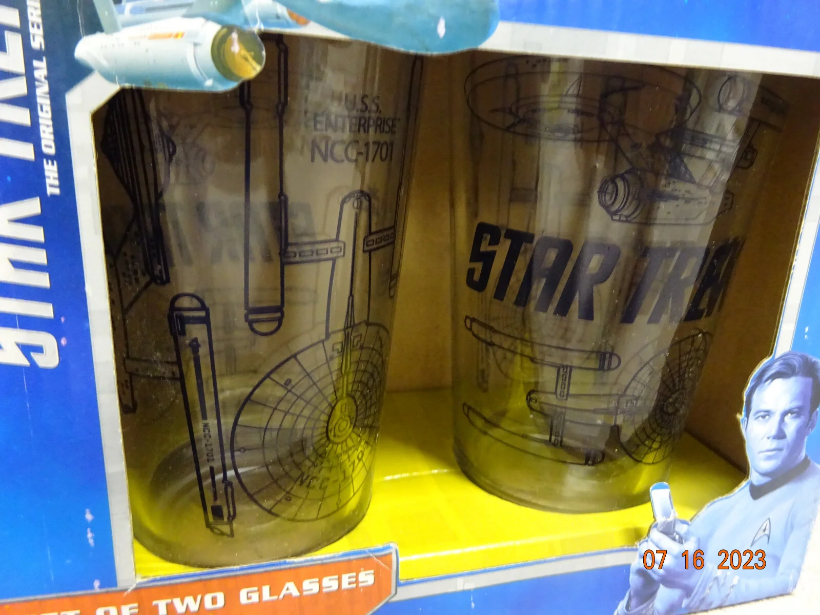 Star Trek NCC-1701 The Original Series Set of 2 Glasses Vandor #54194 NEW in Box 2