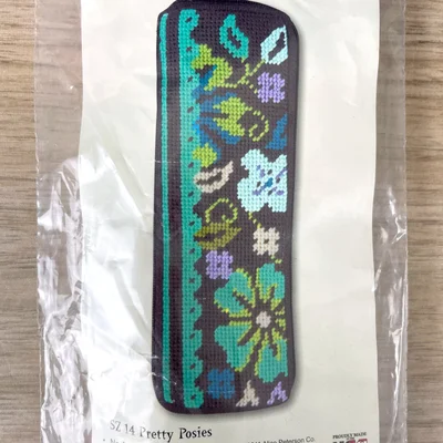 Stitch and Zip Pretty Posies half specs eyeglass case kit #SZ14 2