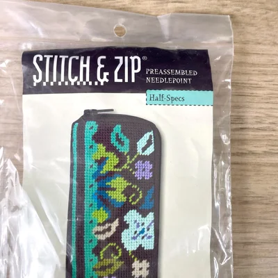 Stitch and Zip Pretty Posies half specs eyeglass case kit #SZ14 3