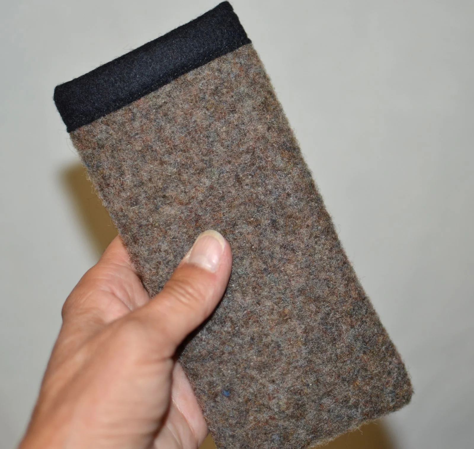 SunGlasses Eyeglasses Case Mineral Umber Brown Yakima Camp wool blanket camper 2