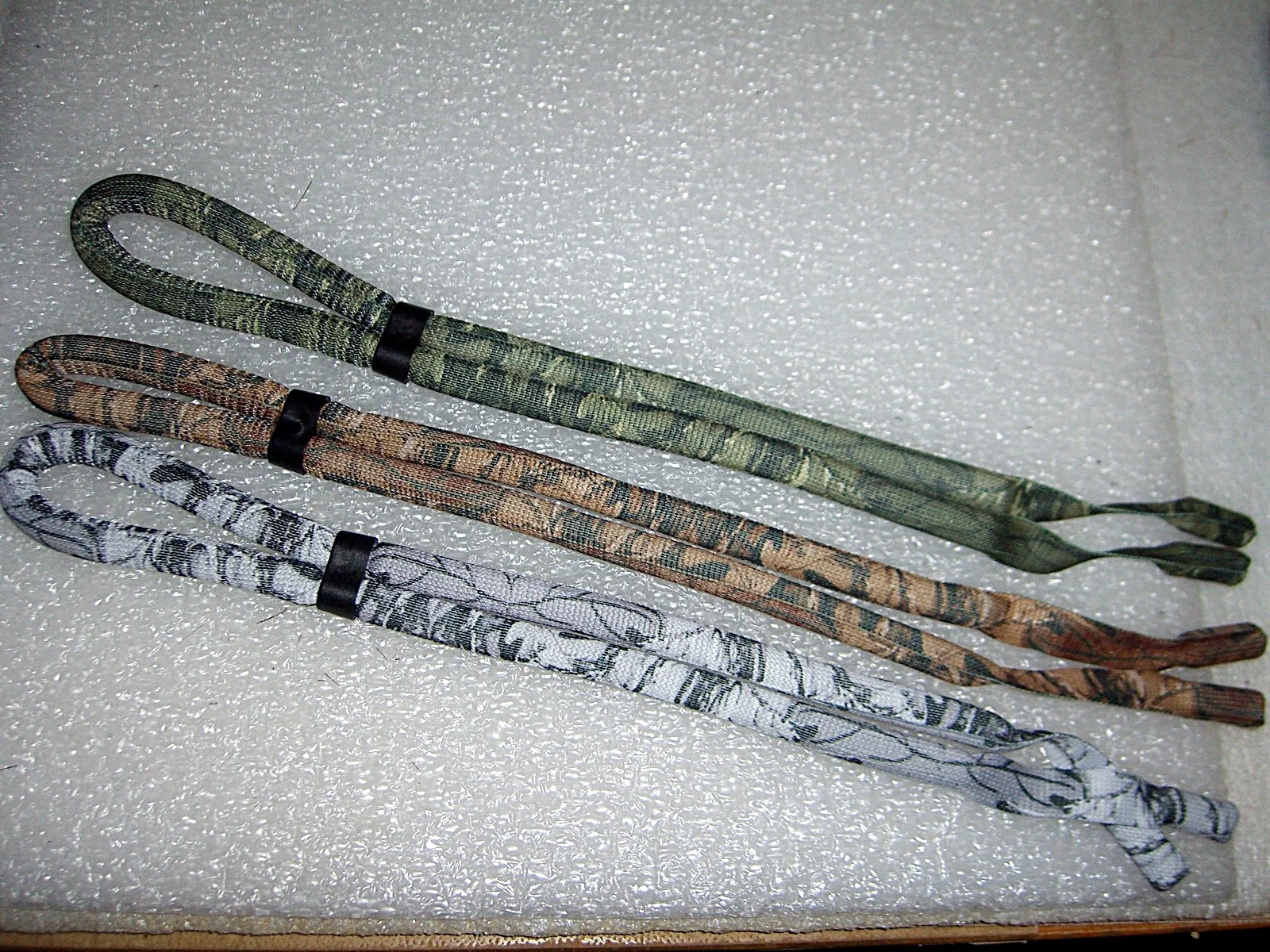 SUNGLASSES FLOATING LANYARD CAMOUFLAGE NECK CORD STRAP FOR SUN AND EYEGLASSES