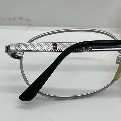 Swiss Army Matt Silver Oval Eyeglasses Frame. Please see pics for size @2 3