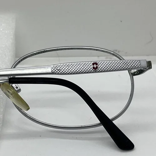 Swiss Army Matt Silver Oval Eyeglasses Frame. Please see pics for size @2 4