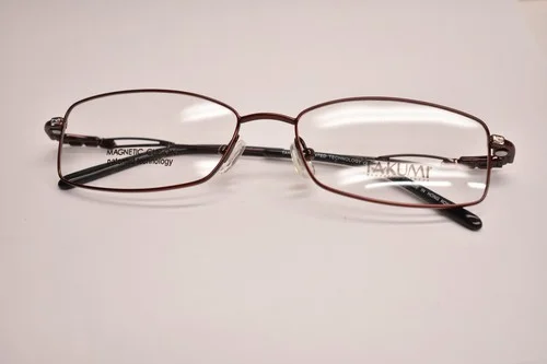 Takumi EYE GLASSES FRAMES w/ Magnetic Clip-On Frame TO9860 53-16-135-10