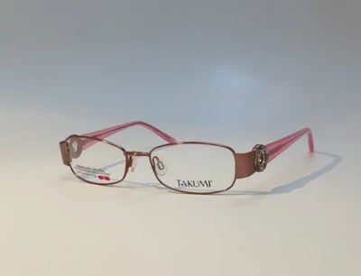 TAKUMI Magnetic CLIP-ON Women 2