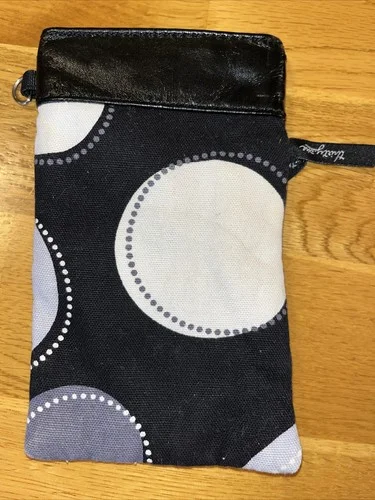 Thirty One Eyeglass Case- Black And White With Zipper Pocket
