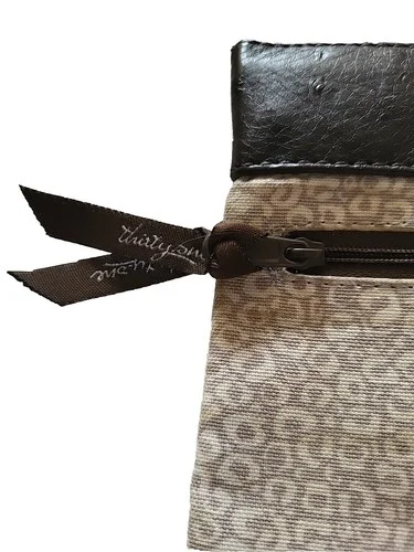 Thirty-One Pinch Top Eyeglass Phone Taupe Cheetah Spot Sunglass Holder Wristlet 2