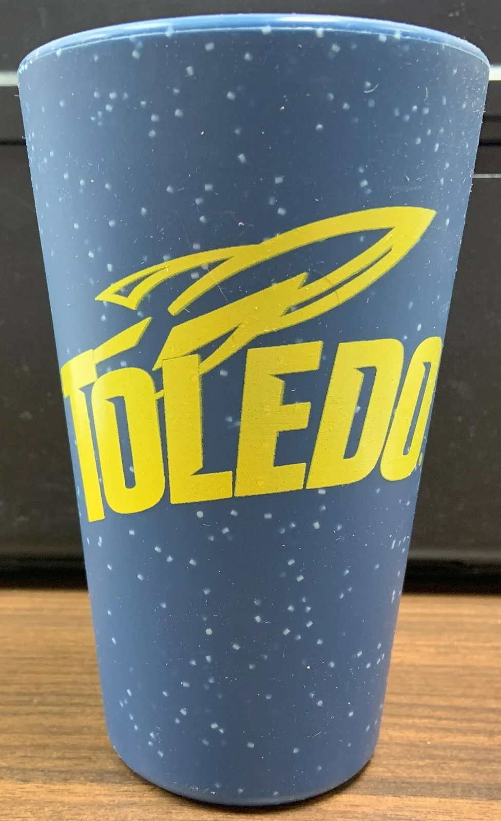 TOLEDO ROCKETS BLUE SPECKLE 16 OZ SILICONE PINT GLASS NEW WINCRAFT 😼