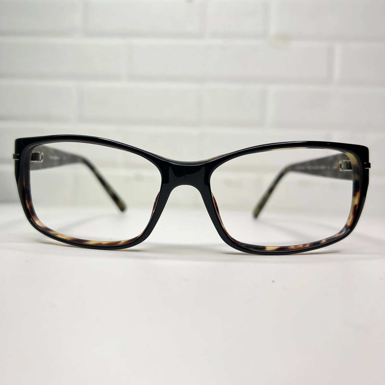 Tommy Bahama Eyeglasses Frames Mens TB535 Brown Tortoise 52-20-140 20742