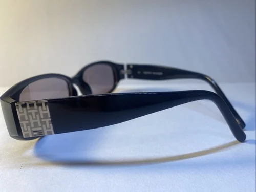 tommy hilfiger eyeglass frames 3