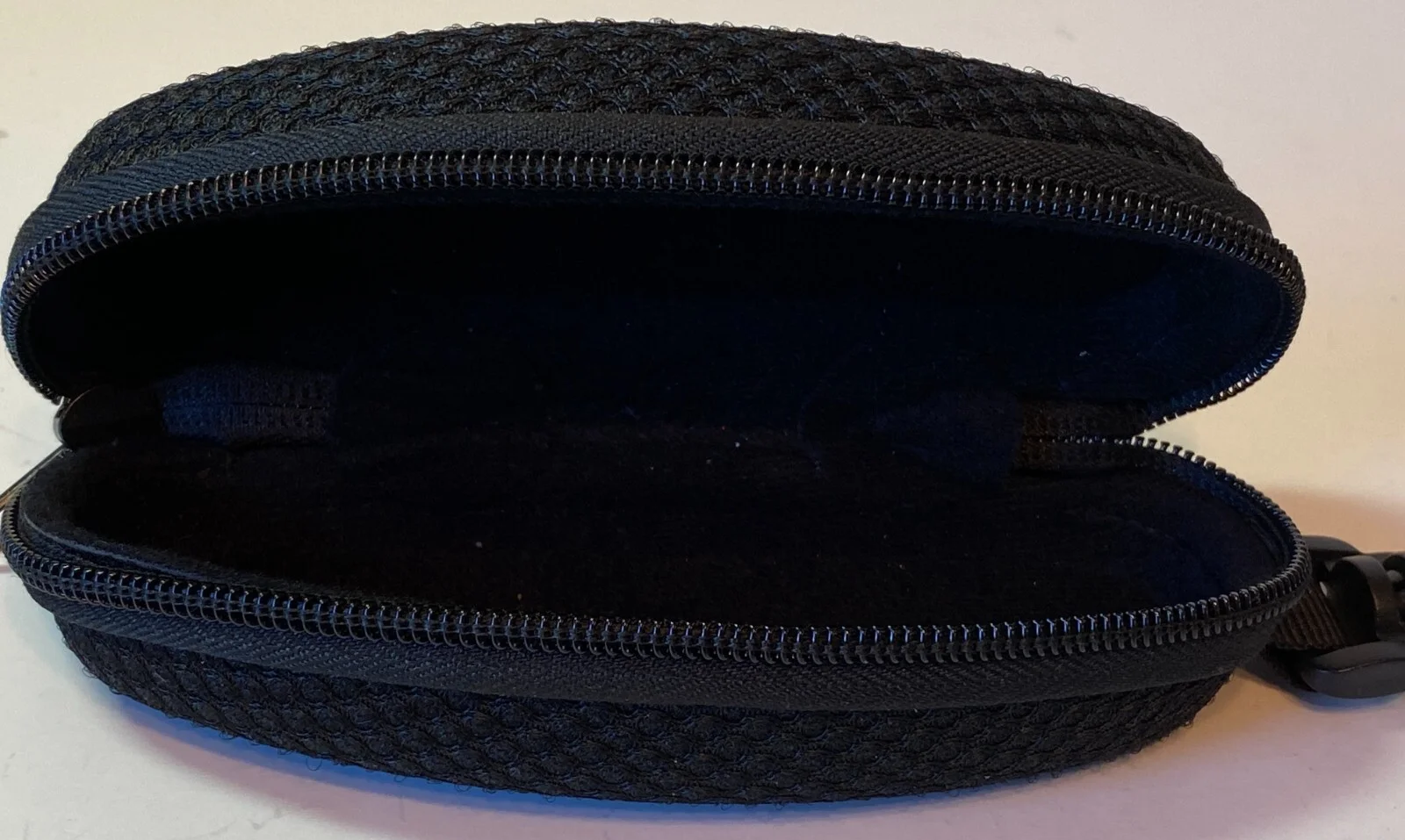 TONY HAWK Eyeglasses Sunglasses Holder Semi Hard Case Zipper Belt Clip 2