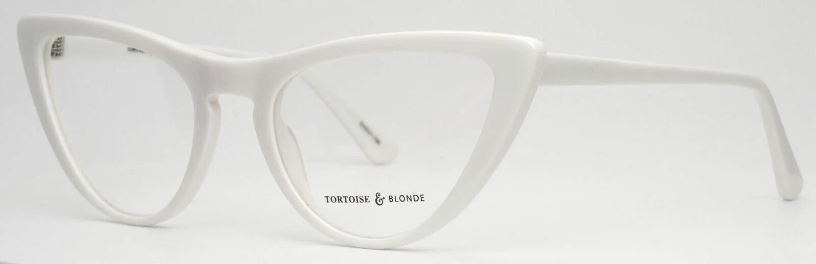 TORTOISE & BLONDE ES822 White Womens Cat Eye Full Rim Eyeglasses 53-21-150 B:40