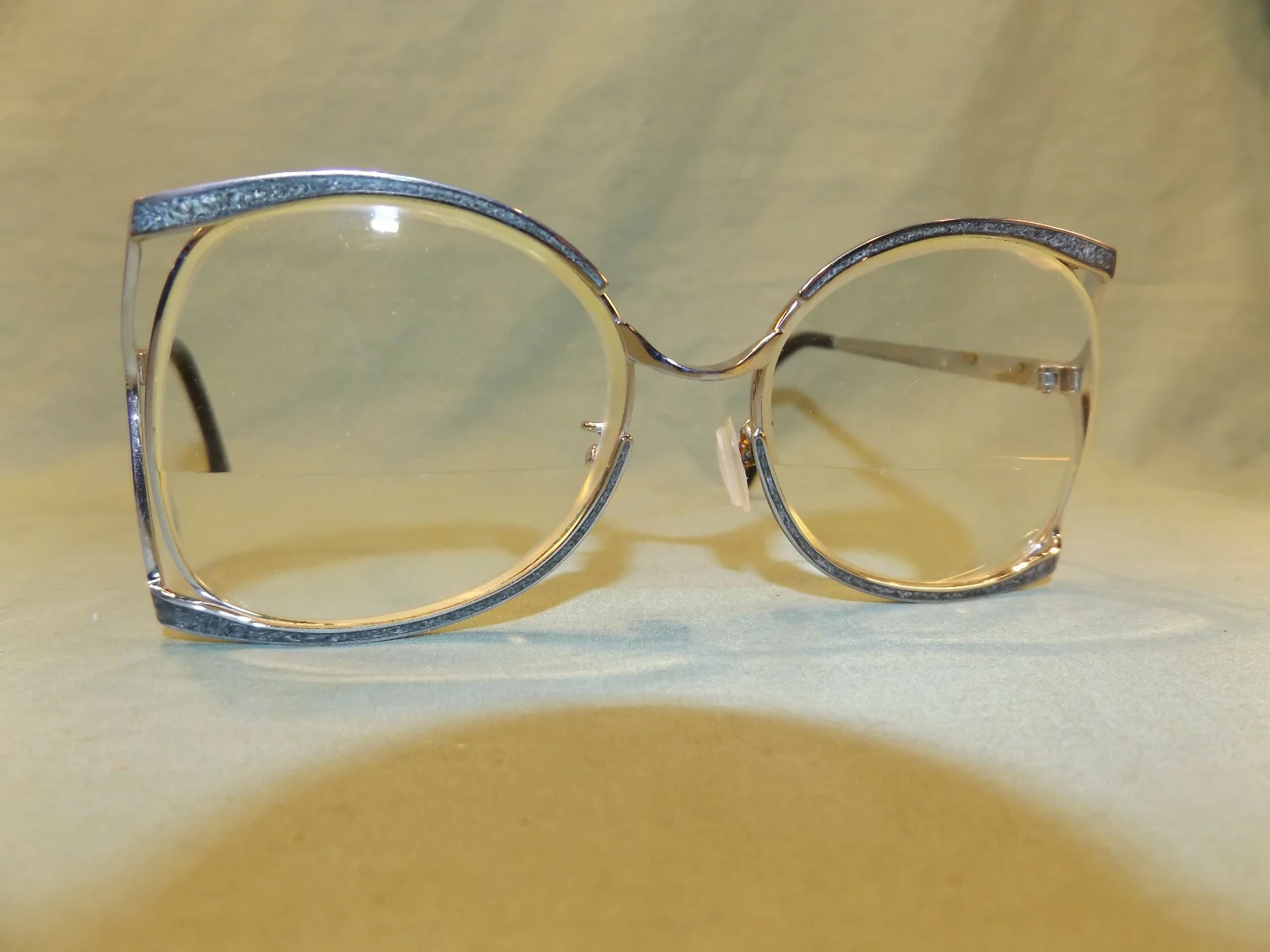 Unusual RETRO LADIES EYEGLASSES Chrome Metal ENAMEL Frames 52018 VERY COOL!