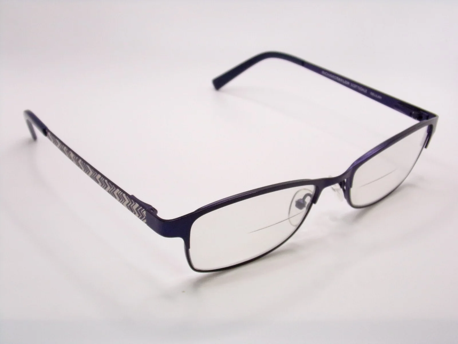 (Used) Richard Taylor Scottsdale Delilah Navy 51 17 135 Eyeglasses Frames 4