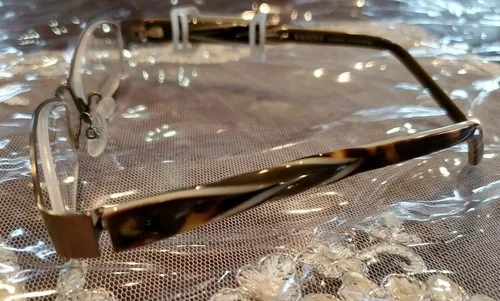 VANNI BY NICO DESIGN EYEWEAR FRAME. ITALY .V3261 c349 50-18 135mm retail $180.00 2