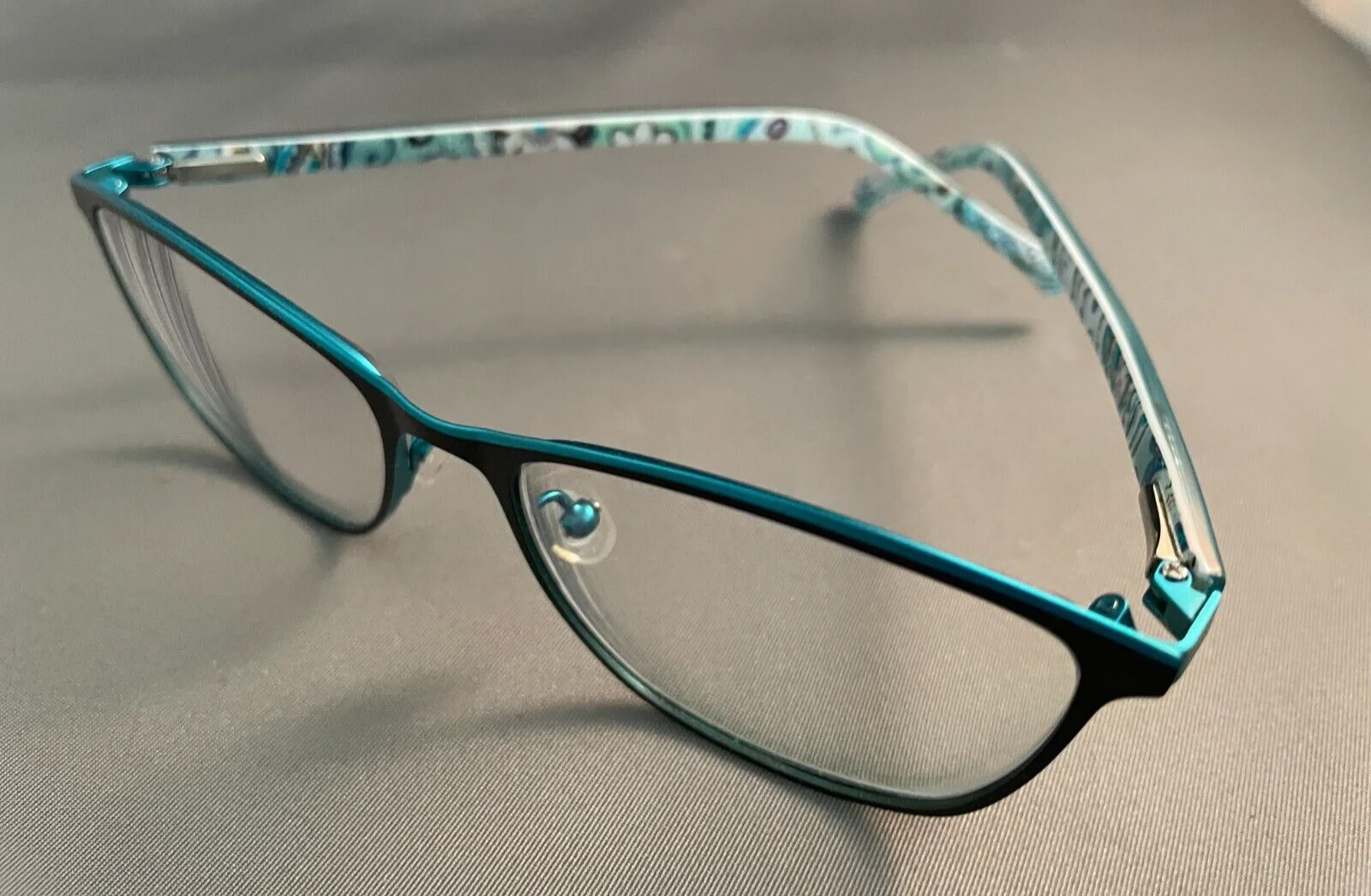 Vera Bradley Eyeglass Frames - Daisy Dot Paisley 52016-135 Metal Frame Hard Case 4